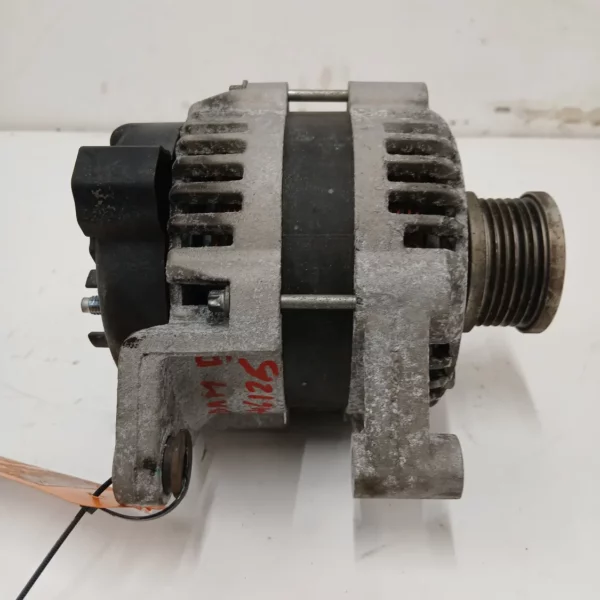 Alternatore Opel ADAM 2014 95521352