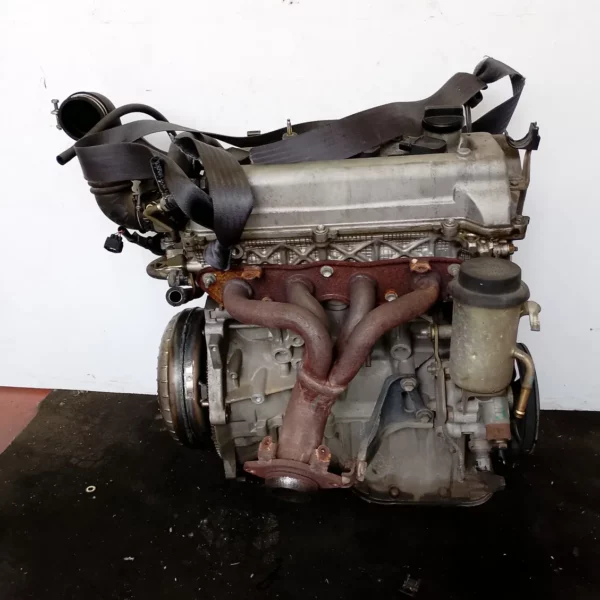 Motore completo Toyota YARIS VERSO 2002