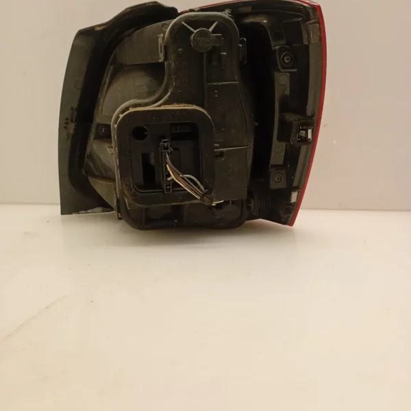Faro posteriore sinistra Volkswagen Polo (2009 – 2014) 1.2 51 KW benzina 6R0945095AH CGP
