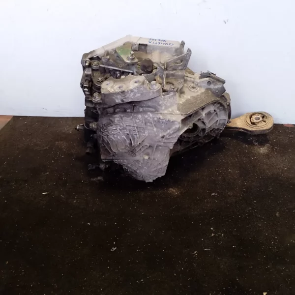 Cambio-6 marce Alfa Romeo Giulietta (2010 – 2013) 1.6 77 KW diesel 940A3000