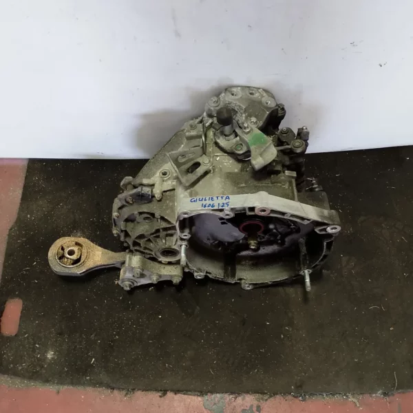 Cambio-6 marce Alfa Romeo Giulietta (2010 – 2013) 1.6 77 KW diesel 940A3000