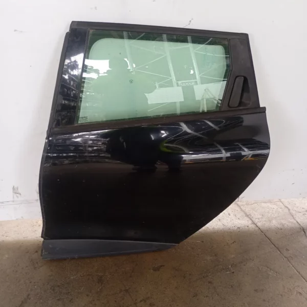 Porta posteriore sinistra Renault Clio 4a Serie (2012 – 2016) 1.5 55 KW diesel 821016892R K9K C6