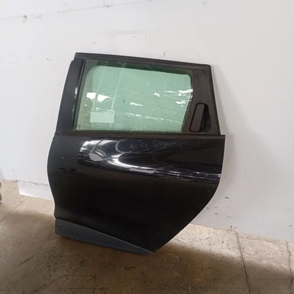 Porta posteriore sinistra Renault Clio 4a Serie (2012 – 2016) 1.5 55 KW diesel 821016892R K9K C6