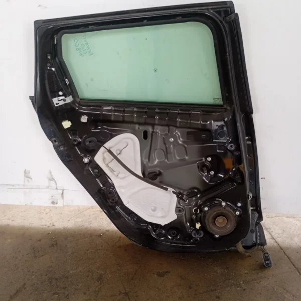 Porta posteriore sinistra Renault Clio 4a Serie (2012 – 2016) 1.5 55 KW diesel 821016892R K9K C6