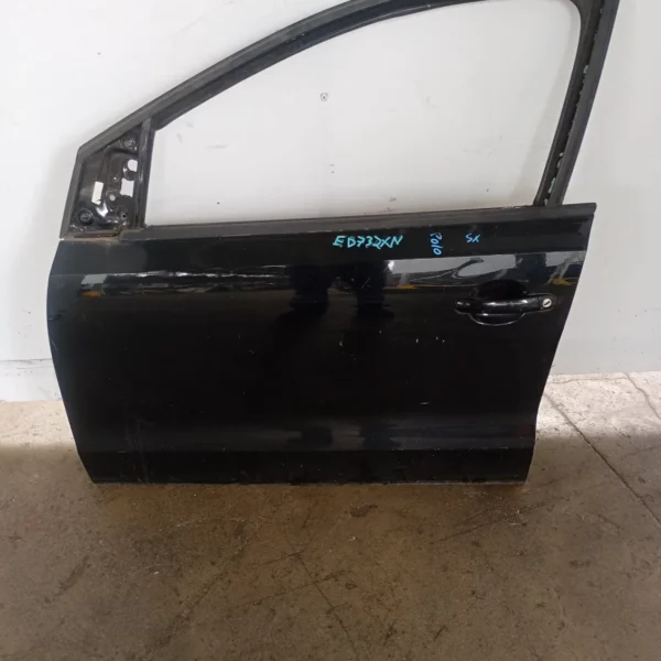Porta anteriore Volkswagen POLO 2010 6R3831055J