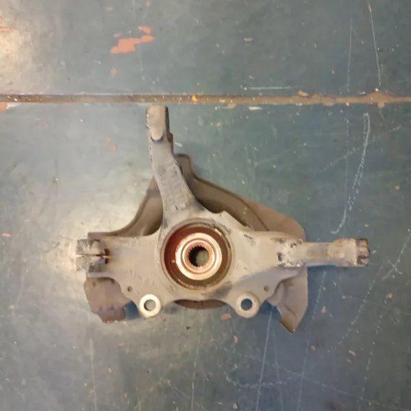 Mozzo anteriore Opel CORSA 2015 13495964