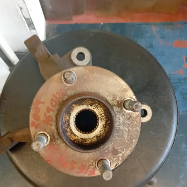 Mozzo anteriore destra Ford Fiesta (2008 – 2013) 1.2 60 KW benzina 1706849 SNJA