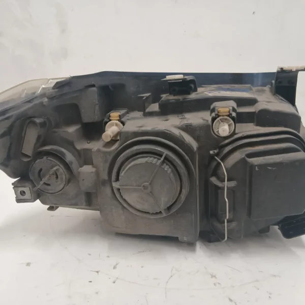 Faro ant. sinistra Bmw X1 (2009 – 2015) 2.0 105 KW diesel 63112990001 N47D20C