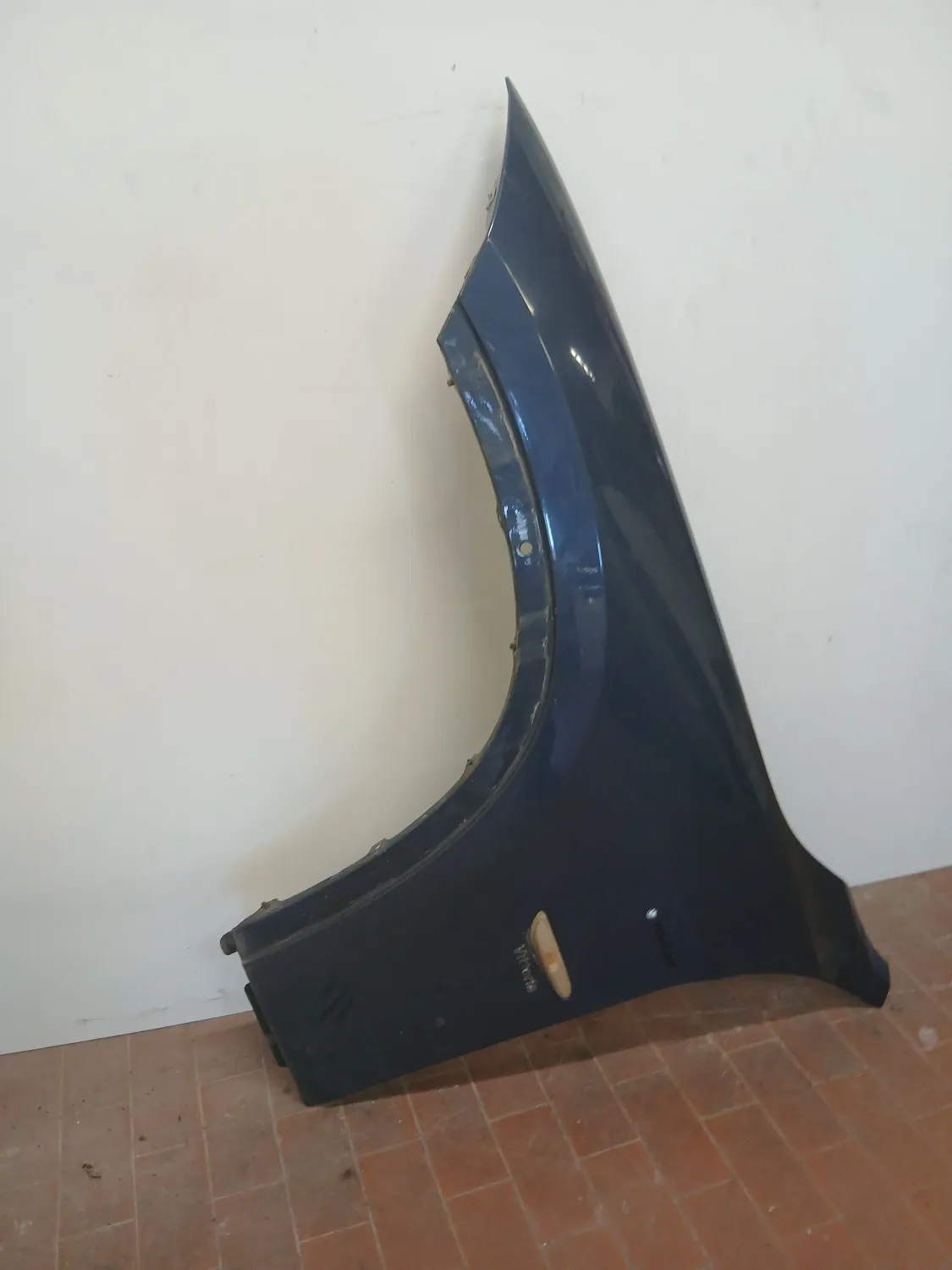 Parafango ant. sx Bmw X1 (2009 – 2015) 2.0 105 KW diesel N47D20C