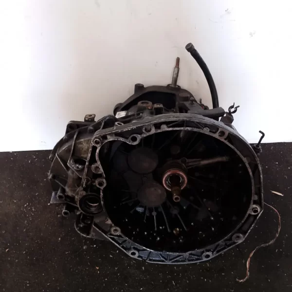 Cambio-6 marce Renault Trafic (2001 – 2006) 1.9 74 KW diesel F9Q U7