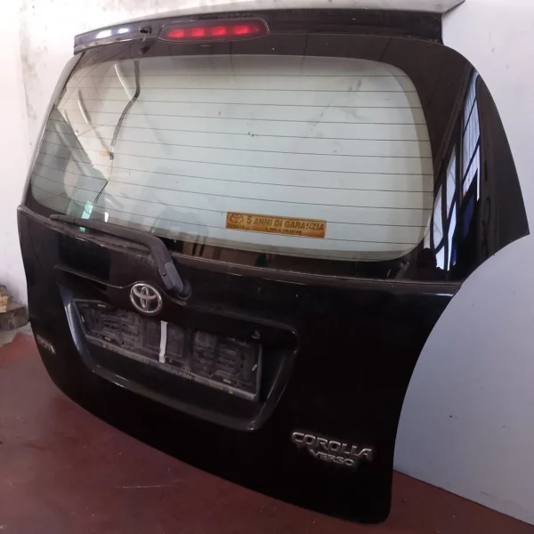 Portellone post. Toyota Corolla Verso (2002 – 2004) 1.6 81 KW benzina 670051F751 3ZZ FE