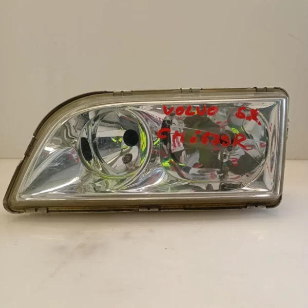 Faro ant. sinistra Volvo V40 (2000 – 2004) 1.9 85 KW diesel 3345702 D4192T3