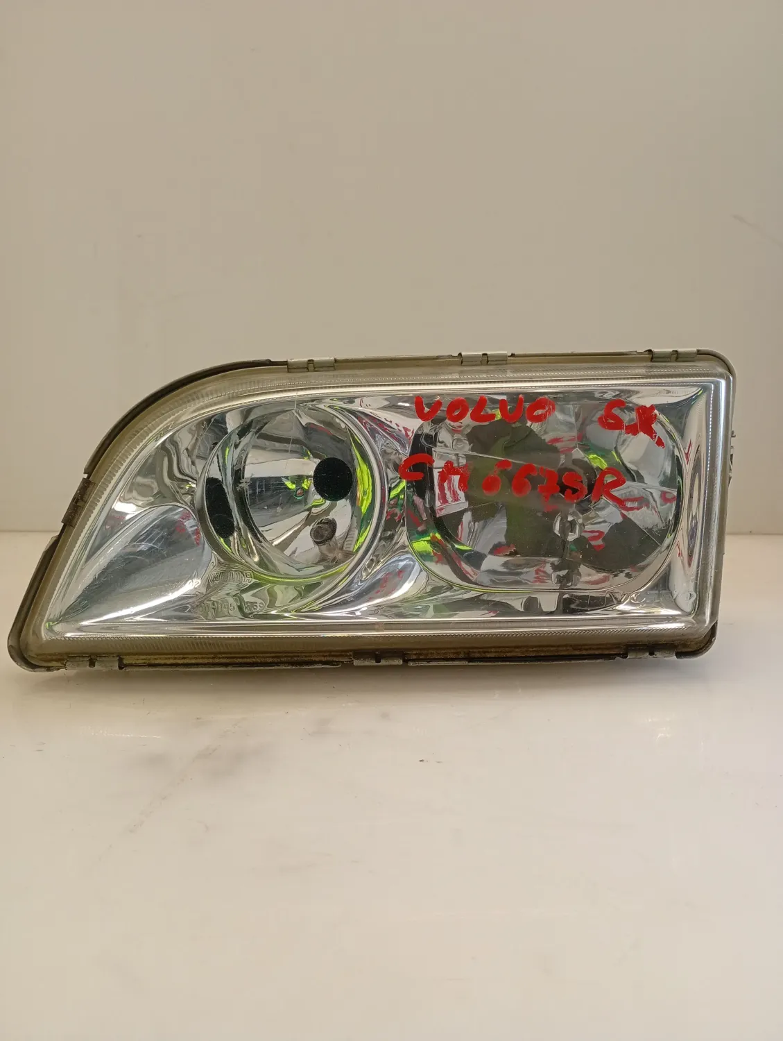 Faro ant. sinistra Volvo V40 (2000 – 2004) 1.9 85 KW diesel 3345702 D4192T3