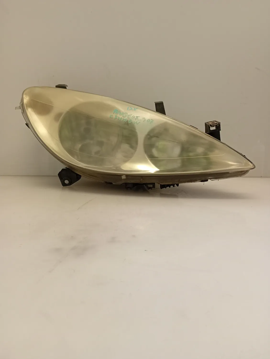 Faro ant. destra Peugeot 307 (2001 – 2006) 1.4 65 KW benzina 6205Z2 KFU