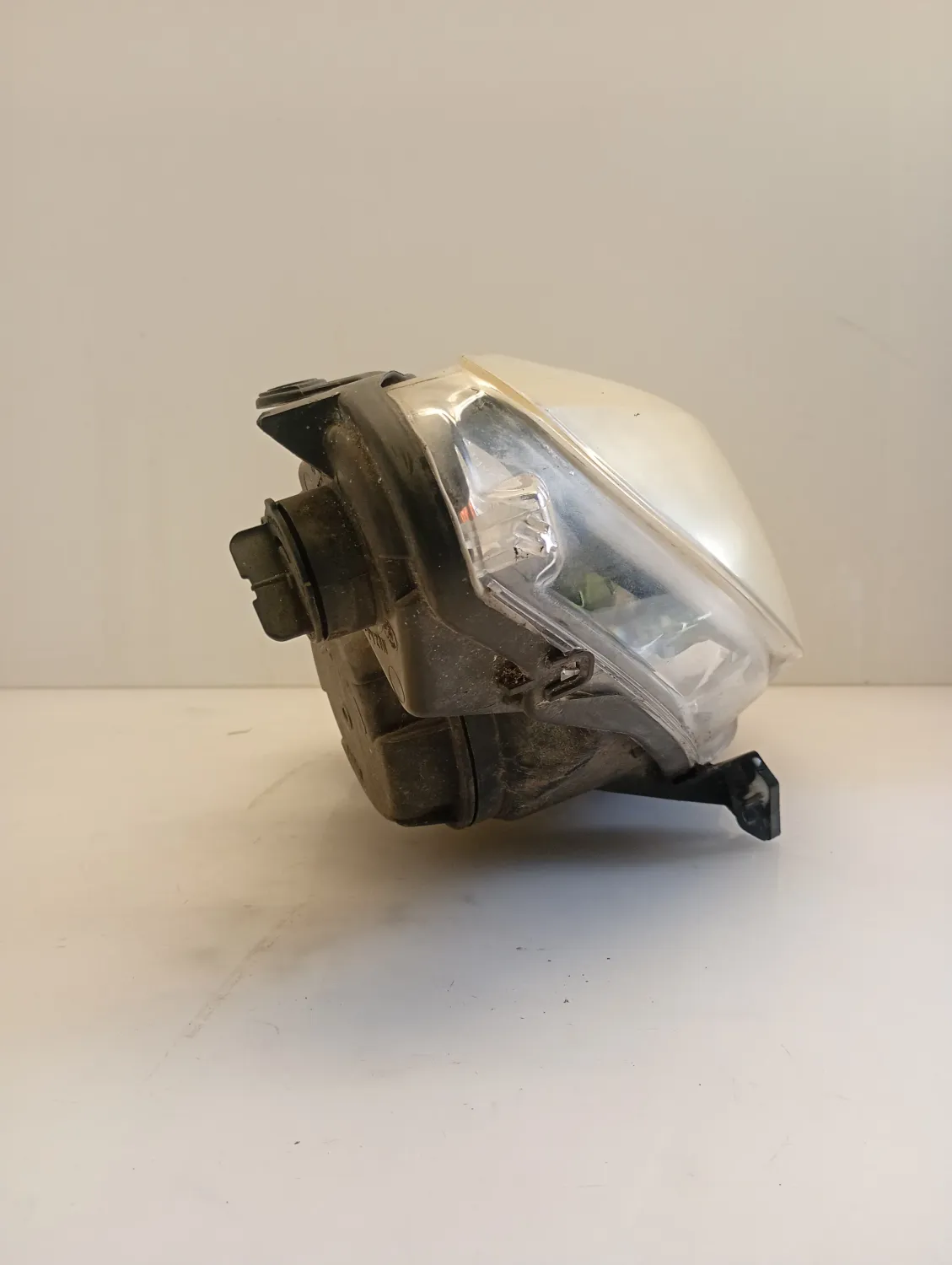 Faro ant. destra Peugeot 307 (2001 – 2006) 1.4 65 KW benzina 6205Z2 KFU