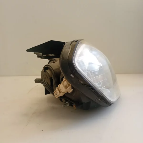 Faro ant. destra Chevrolet daewoo Captiva (2006 – 2011) 2.4 100 KW 96626972 Z24SED