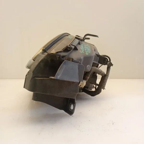 Faro ant. destra Subaru Outback (2003 – 2009) 2.5 127 KW benzina 84001AG382 EJ25