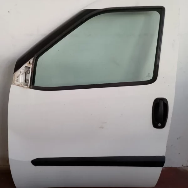 Porta anteriore sinistra Fiat Doblo’ Cargo (2015 – oggi) 1.4 88 KW benzina/metano 52155068 198A4000