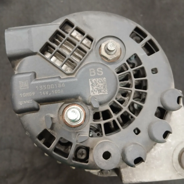 Alternatore Opel Astra (2009 – 2018) 1.7 81 KW diesel 13579675 A17DTR