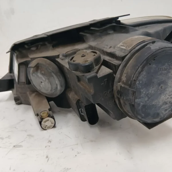 Faro ant. destra Volkswagen Passat (2005 – 2010) 2.0 103 KW diesel 3C0941006AA BMP