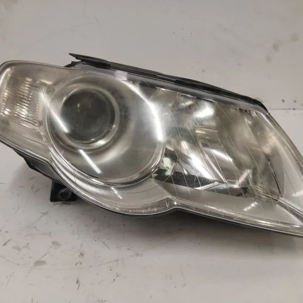 Faro ant. destra Volkswagen Passat (2005 – 2010) 2.0 103 KW diesel 3C0941006AA BMP