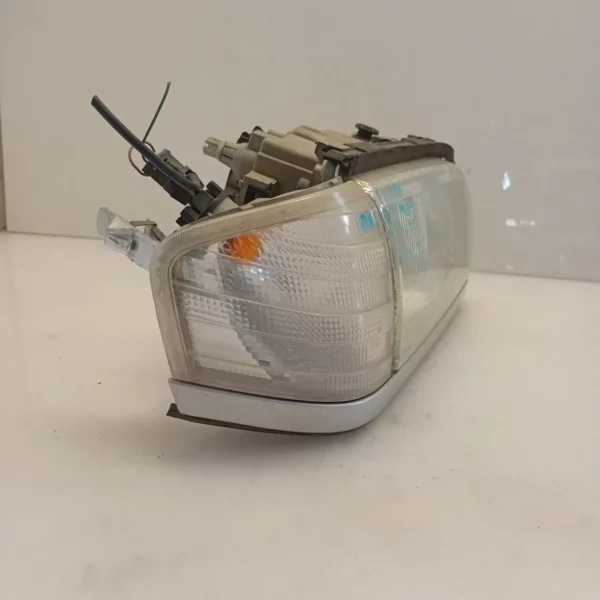 Faro ant. destro Mercedes benz Classe C (1993 – 2002) 100 KW A2028203061 111