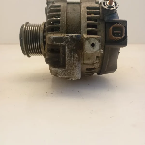 Alternatore Toyota Rav 4 3a Serie (2006 – 2010) 2.2 130 KW diesel 2706026060 2AD FHV