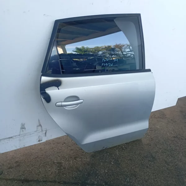Porta posteriore destra Volkswagen Polo (2009 – 2014) 1.4 63 KW benzina 6R4833056J CGG