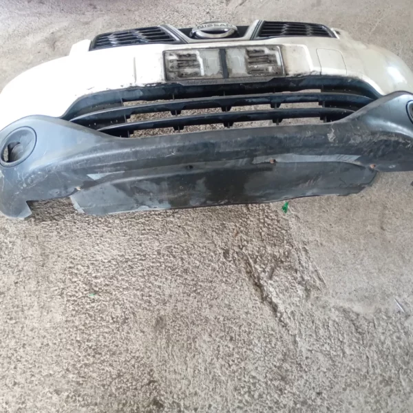 Paraurti anteriore Nissan Qashqai (2010 – 2014) 1.5 81 KW diesel 62022BR00H K9K