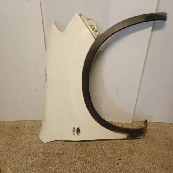 Parafango anteriore destra Nissan Qashqai (2010 – 2014) 1.5 81 KW diesel F3100BR0MA K9K