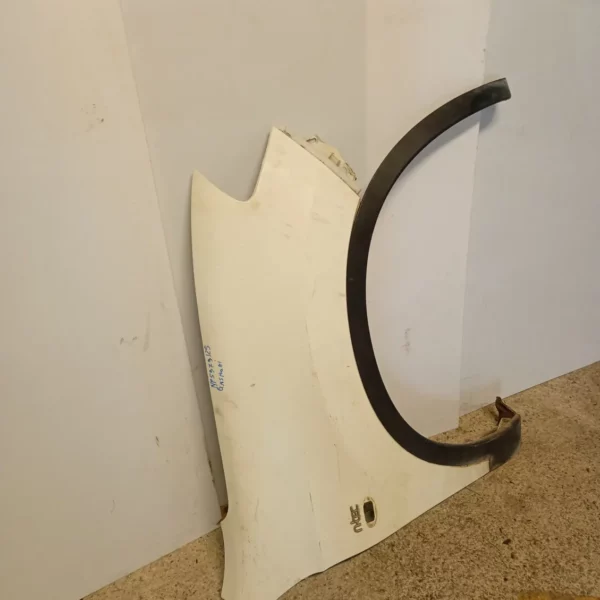 Parafango anteriore destra Nissan Qashqai (2010 – 2014) 1.5 81 KW diesel F3100BR0MA K9K