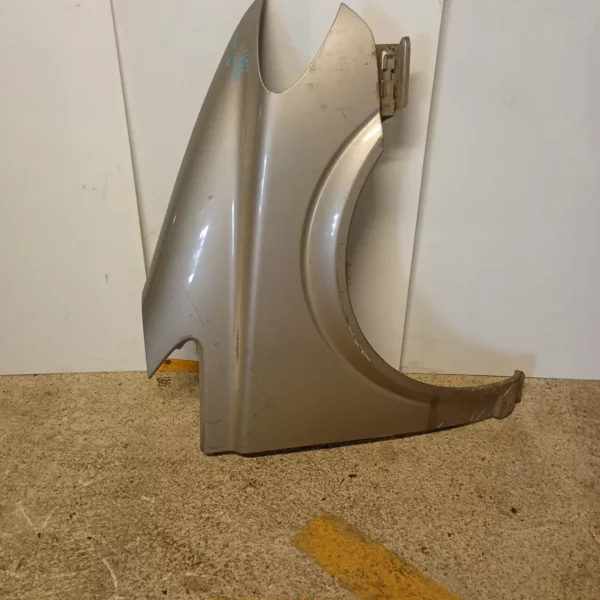 Parafango anteriore destra Mercedes benz Viano (2003 – oggi) 2.2 110 KW diesel A6398800106 646980