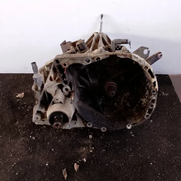 Cambio completo Dacia Logan (2008 – 2012) 77 KW 6001549014 K4MA6