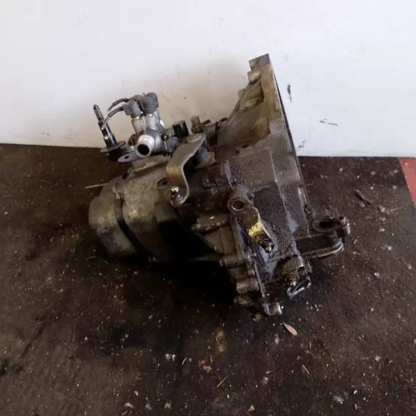 Cambio completo Peugeot 206 (1998 – 2009) 1.4 50 KW diesel 223225 8HZ