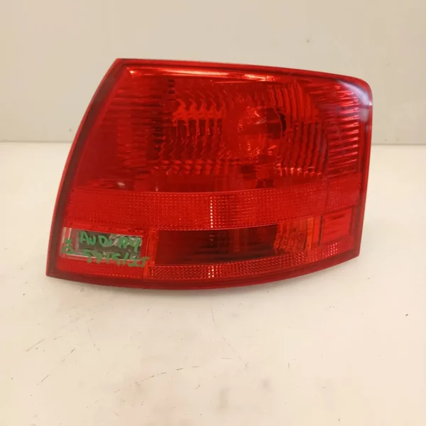 Faro posteriore destra Audi A4 (2004 – 2008) 2.0 125 KW diesel BRD