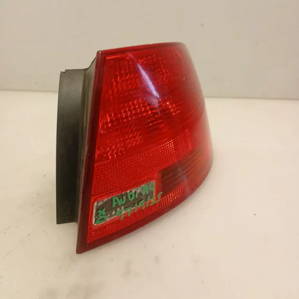 Faro posteriore destra Audi A4 (2004 – 2008) 2.0 125 KW diesel BRD