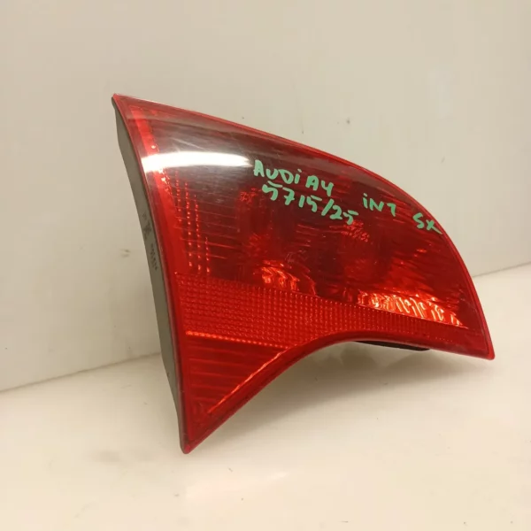 Faro posteriore int. sinistra Audi A4 (2004 – 2008) 2.0 125 KW diesel 8E9945093A BRD