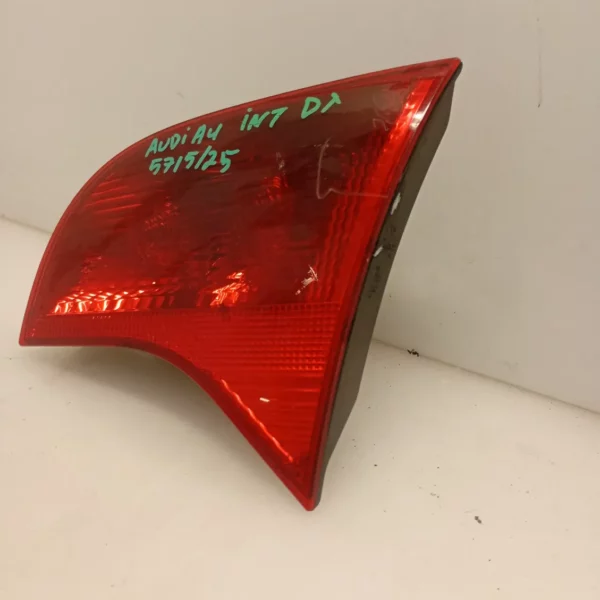 Faro posteriore int. destra Audi A4 (2004 – 2008) 2.0 125 KW diesel 8E9945094A BRD