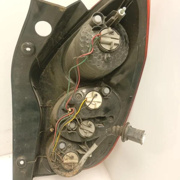 Faro posteriore sinistra Ssangyong Korando (2011 – oggi) 129 KW 8360134100 671 950