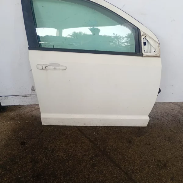 Porta anteriore destra Fiat Freemont (2011 – oggi) 2.0 103 KW diesel K68067470AG 939B5000