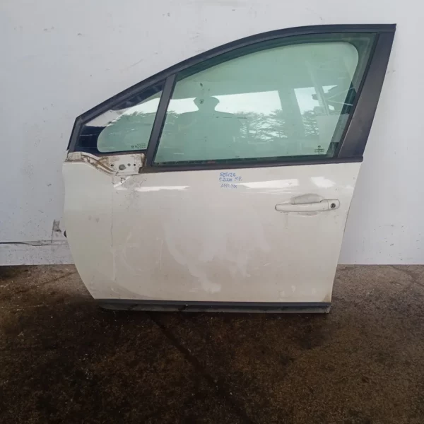 Porta anteriore sinistra Peugeot 2008 (2013 – 2016) 1.6 73 KW diesel 9807820480 BH02