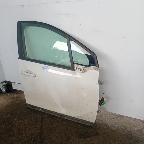 Porta anteriore destra Peugeot 2008 (2013 – 2016) 1.6 73 KW diesel 9807820380 BH02