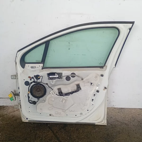 Porta anteriore destra Peugeot 2008 (2013 – 2016) 1.6 73 KW diesel 9807820380 BH02