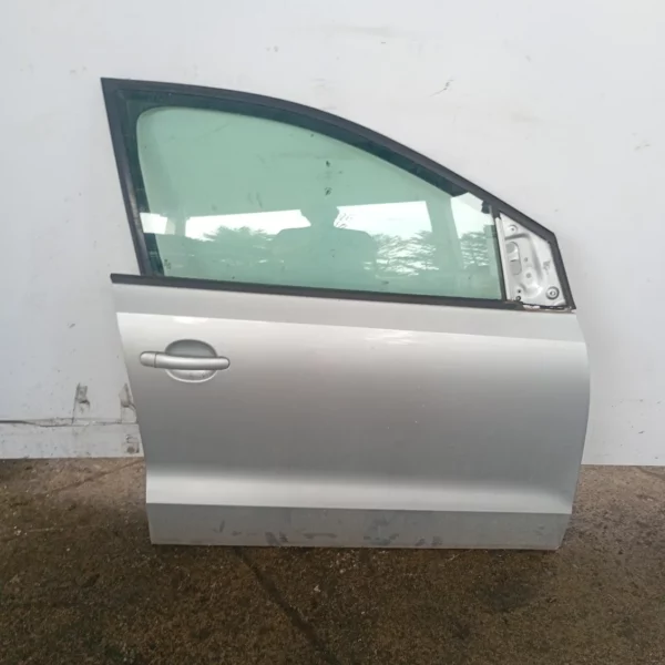 Porta anteriore destra Volkswagen Polo (2009 – 2014) 1.4 63 KW benzina 6R4831056J CGG