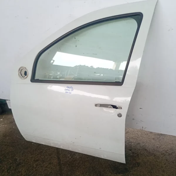 Porta anteriore sinistra Dacia Duster (2010 – 2013) 1.6 77 KW benzina 801017348R K4M H6