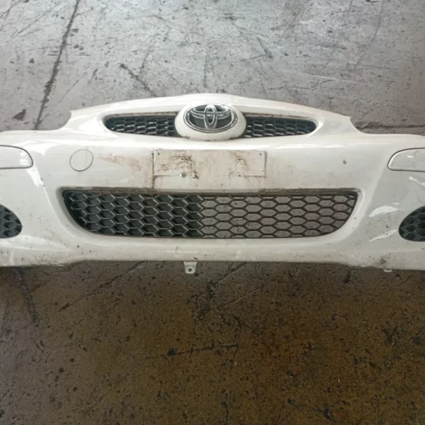 Paraurti anteriore Toyota Aygo 1a Serie 2010 1.0 50 KW benzina 521190H908 1KR FE