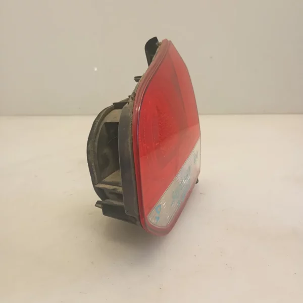 Faro posteriore int. destra Volkswagen Golf (2008 – oggi) 1.4 59 KW benzina 5K0945094G CGG