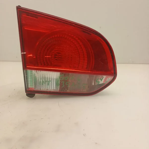 Faro posteriore int. sinistra Volkswagen Golf (2008 – oggi) 1.4 59 KW benzina 5K0945093G CGG