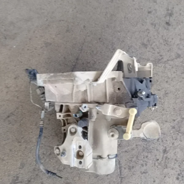 Cambio-5 marce Citroen C3 2a Serie (2005 – 2010) 1.1 44 KW benzina HFX