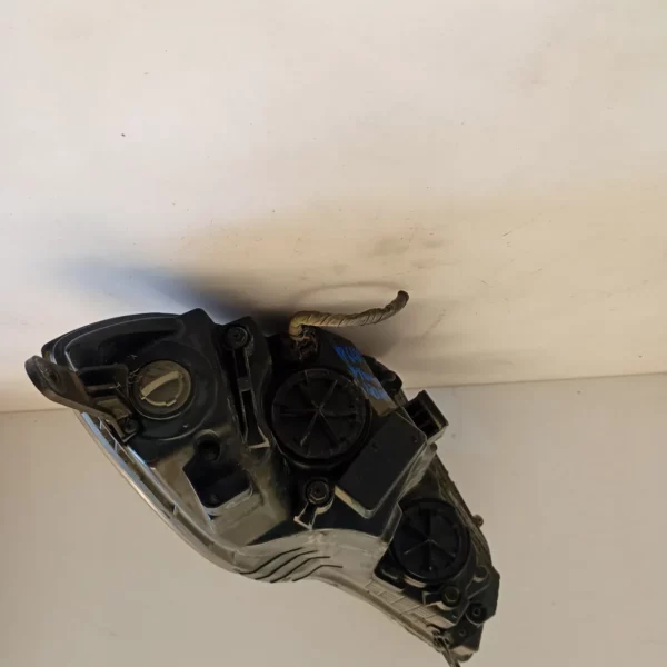 Faro ant. destra Hyundai Ix20 (2010 – 2015) 1.4 66 KW diesel 921021K000 D4FC